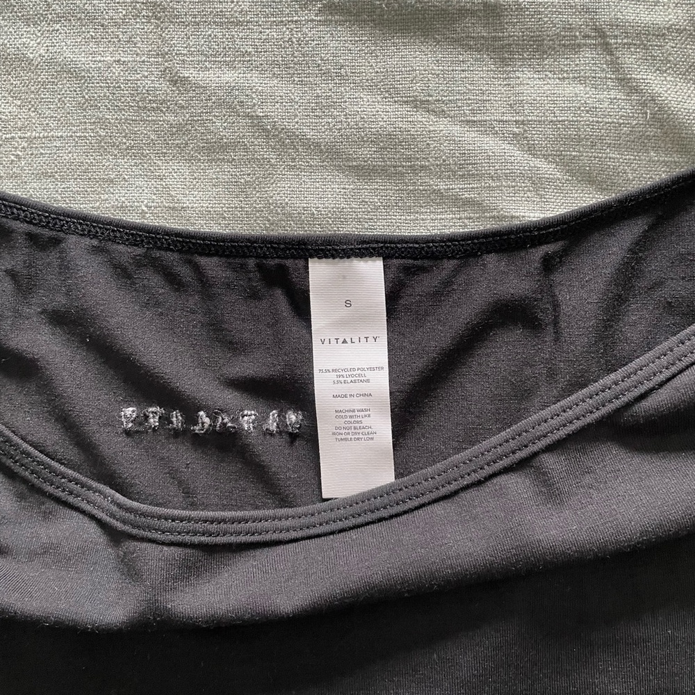 Balance Athletica / Vitality Versa Slouch Tee - Picture 4 of 6